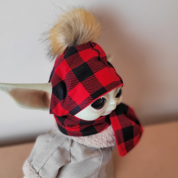 2 pc Hat & Scarf set for 11" The Child baby yoda LIFESIZE SIDESHOW Grogu Buffalo - Picture 11 of 14
